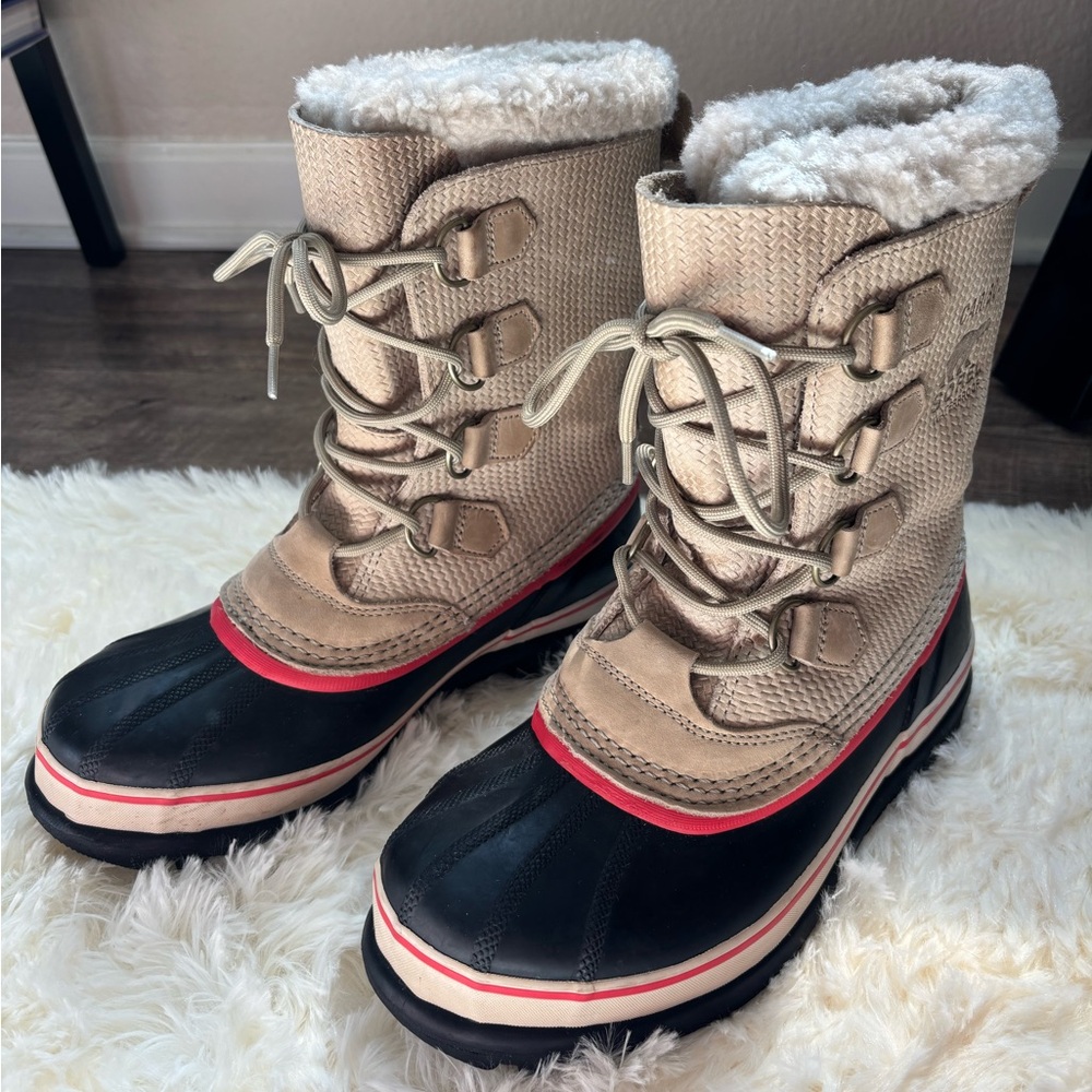 Sorel Caribou Waterproof Snow Boot Women’s 8.5 Tan Faux Fur Lace Up Winter